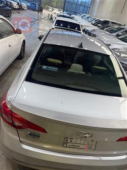 هیۆندای سۆناتا